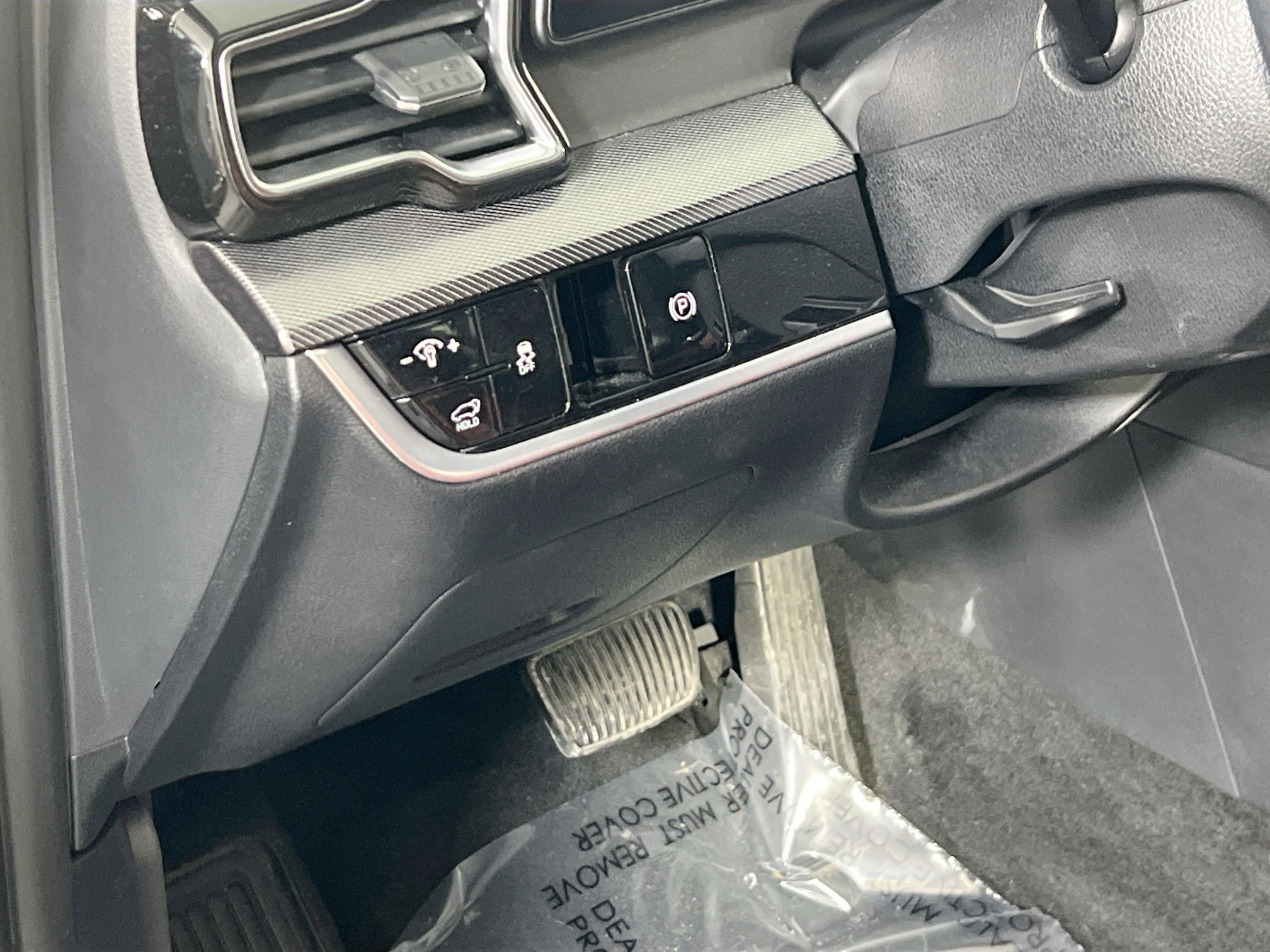 Used 2024 Kia Sportage SX image 10