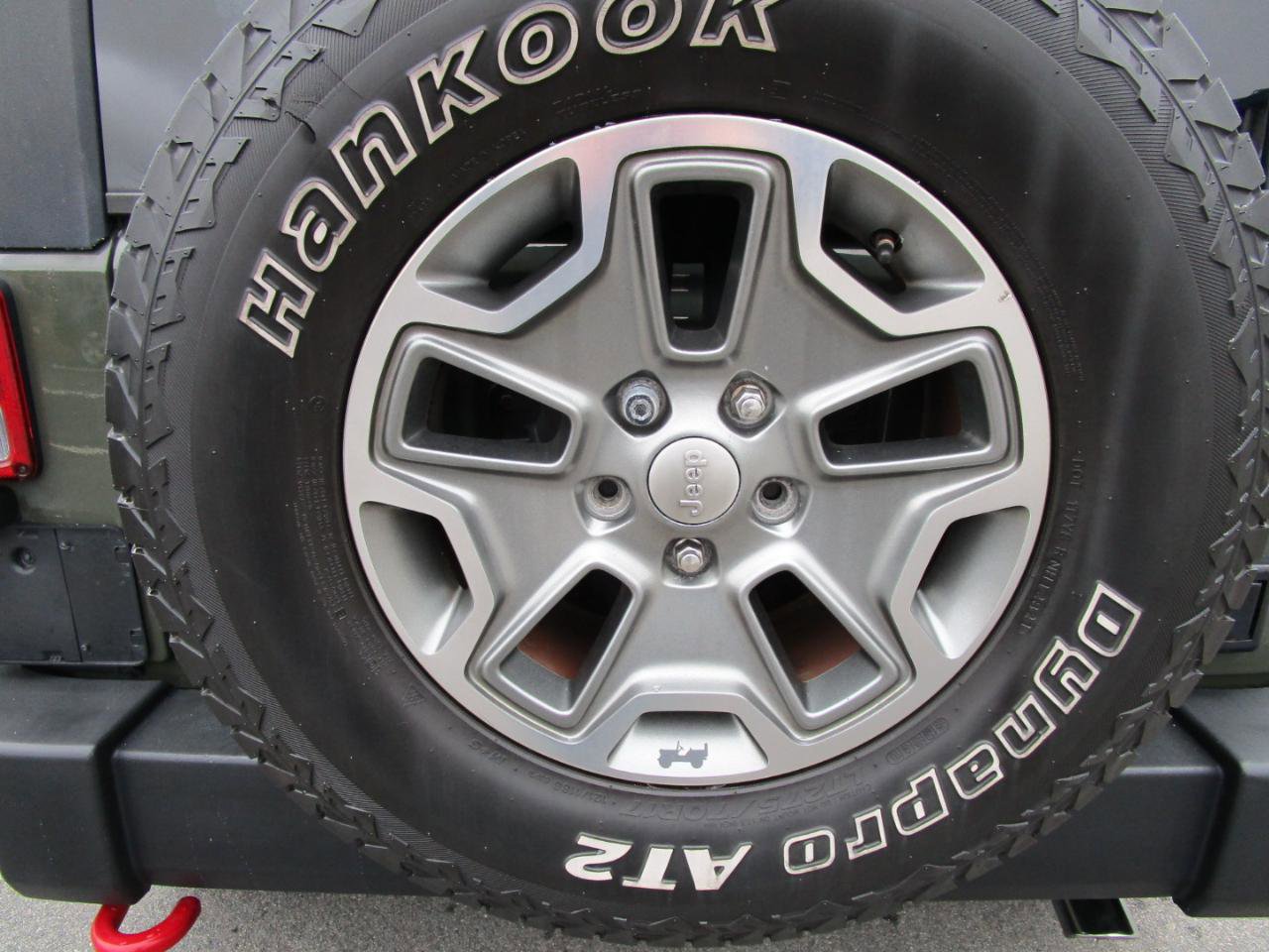 Used 2015 Jeep Wrangler Rubicon w/ Dual Top Group AWD/4WD image 5