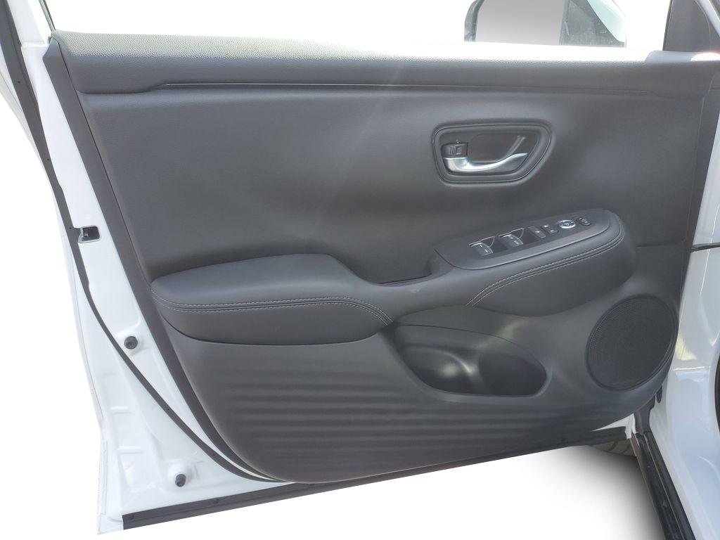 New 2027 Honda HR-V EX-L image 10