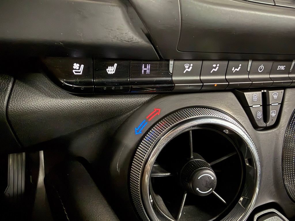 Used 2018 Chevrolet Camaro SS image 26