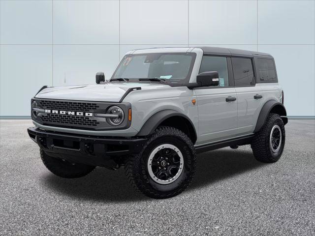 Certified 2024 Ford Bronco Badlands AWD/4WD image 1