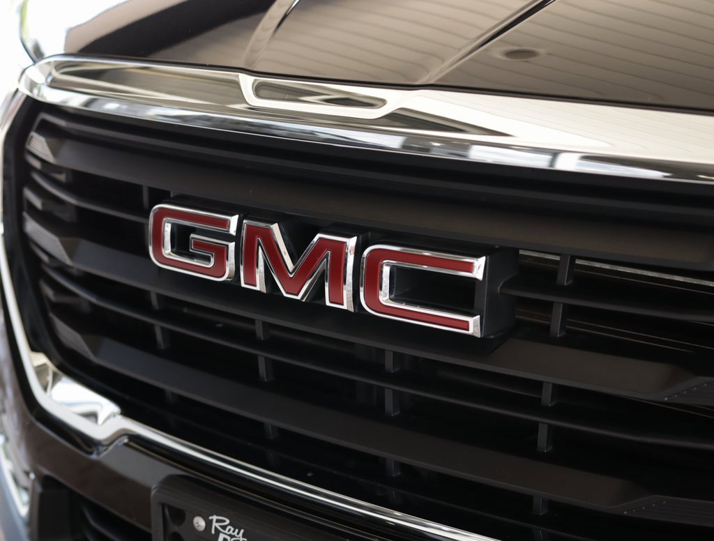 Used 2022 GMC Terrain SLE w/ Driver Convenience Package image 31