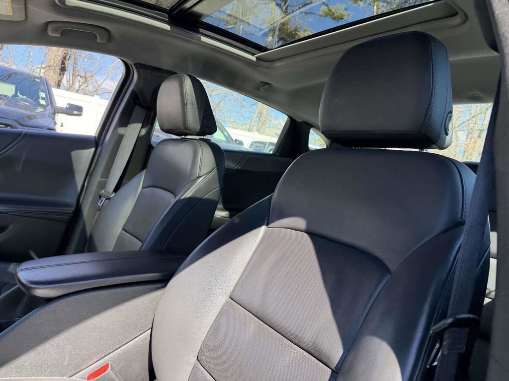 Used 2024 Chevrolet Malibu LT FWD image 15