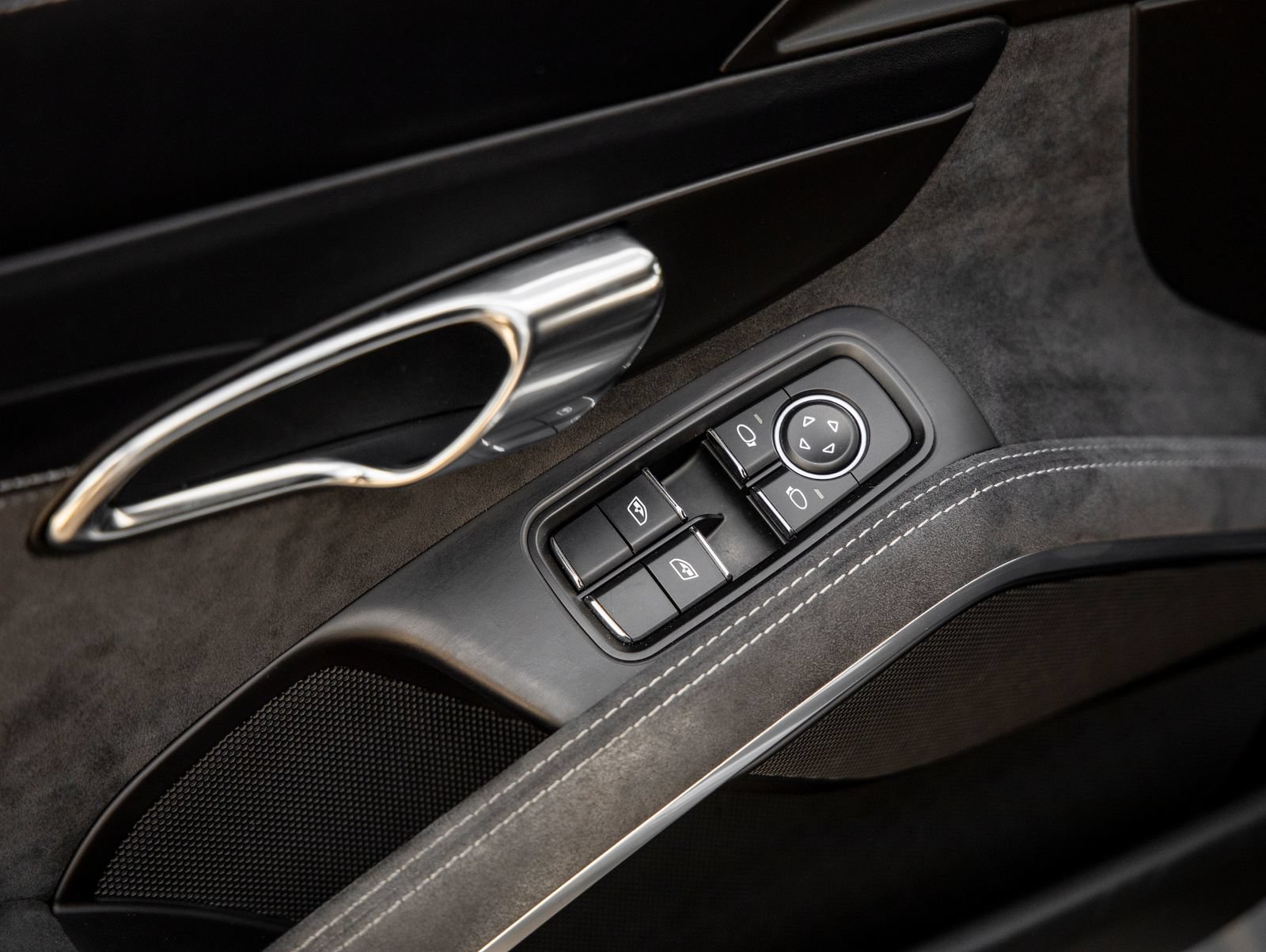 Certified 2016 Porsche 911 GT3 RWD image 28