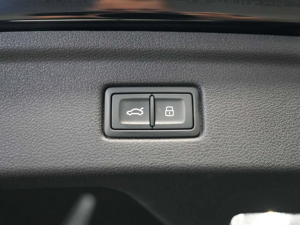 Used 2023 Audi A5 2.0T Premium w/ Convenience Package AWD/4WD image 43