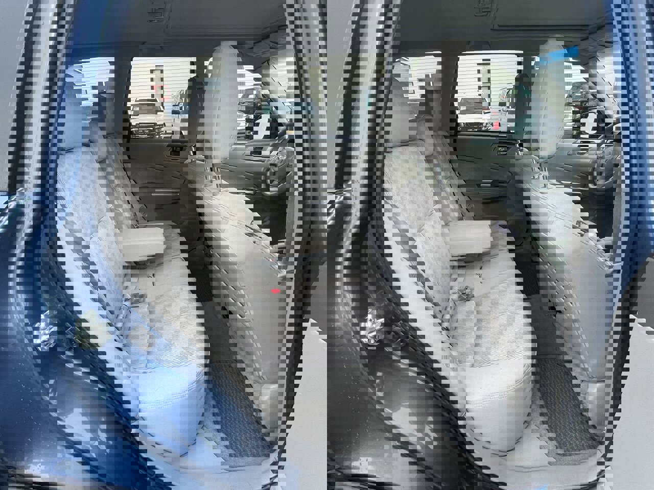 Used 2010 Subaru Forester 2.5X Premium image 23