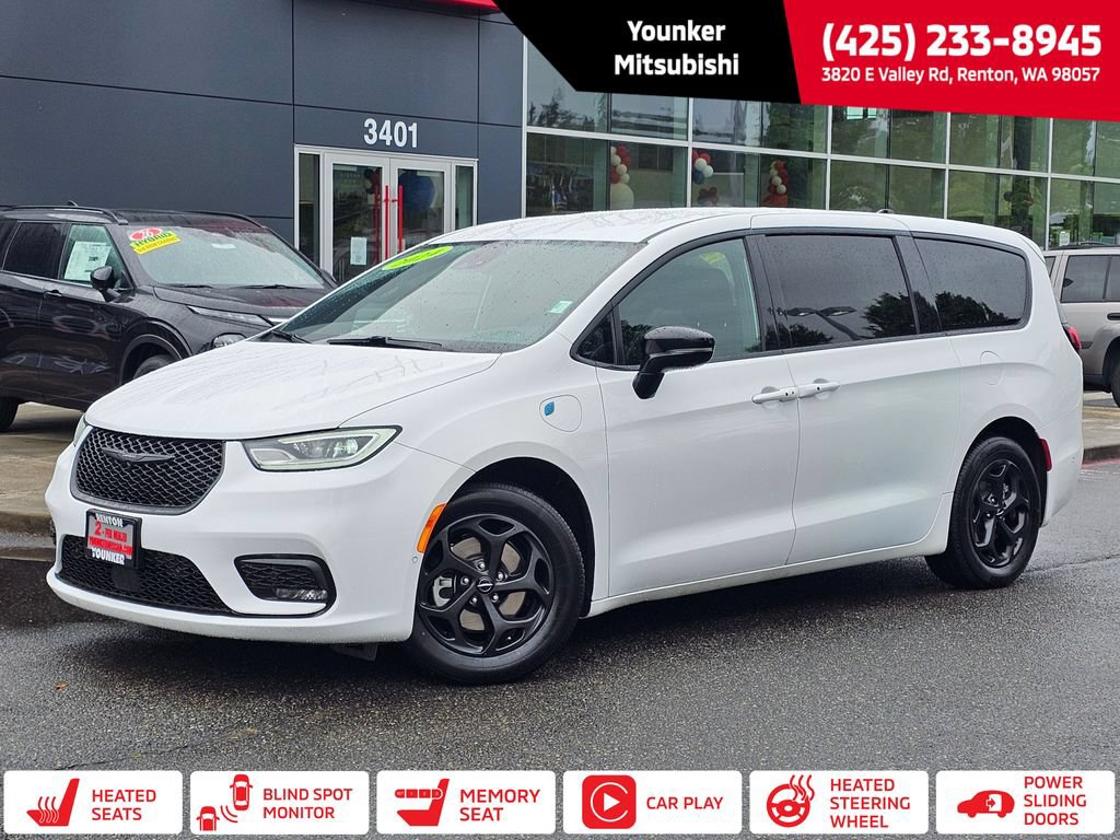 Used 2024 Chrysler Pacifica Limited