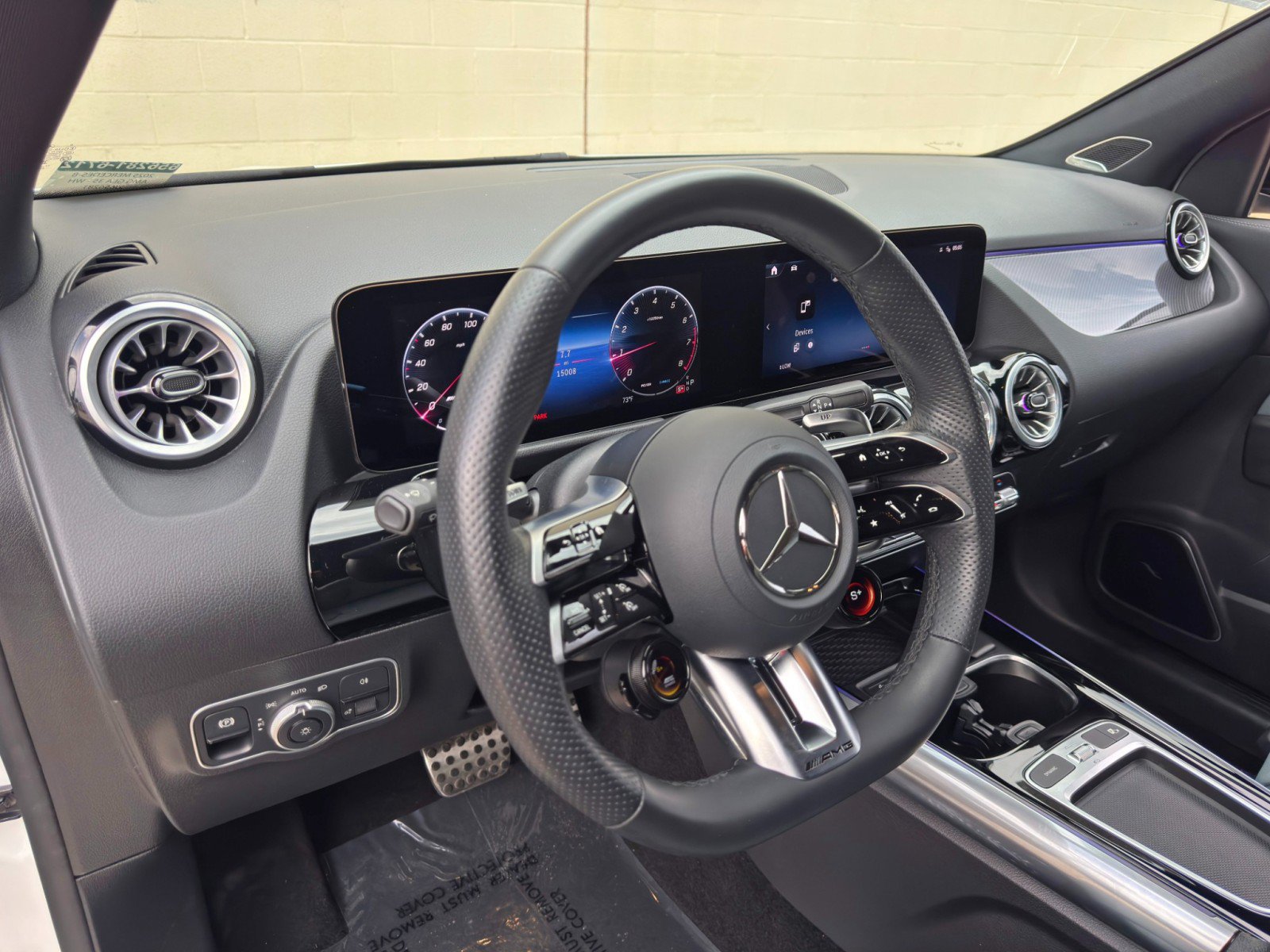 Used 2025 Mercedes-Benz GLA 35 AMG 4MATIC w/ AMG Aerodynamics Package image 14