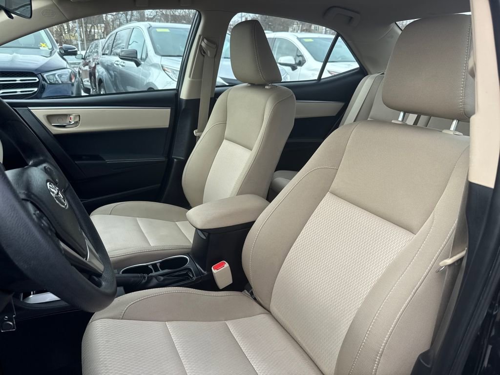 Used 2015 Toyota Corolla LE image 15