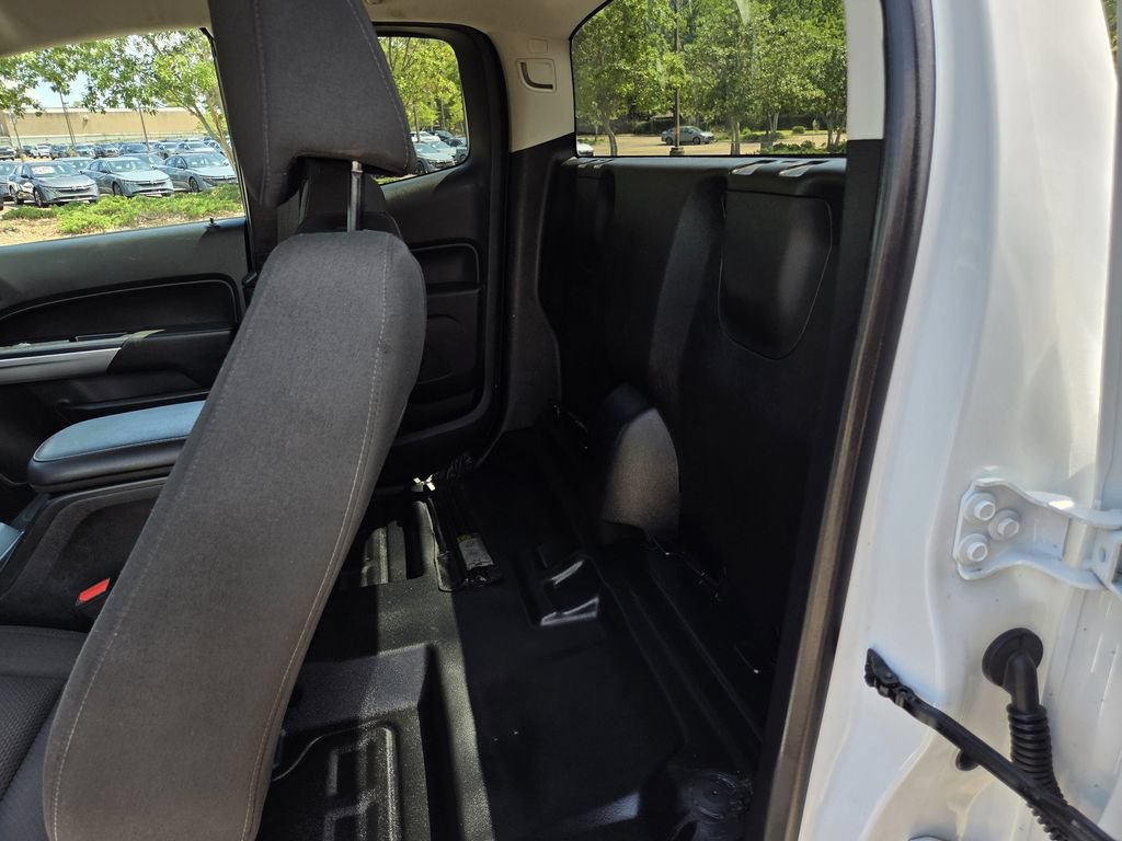 Used 2022 Chevrolet Colorado LT w/ Fleet Safety Package RWD image 19