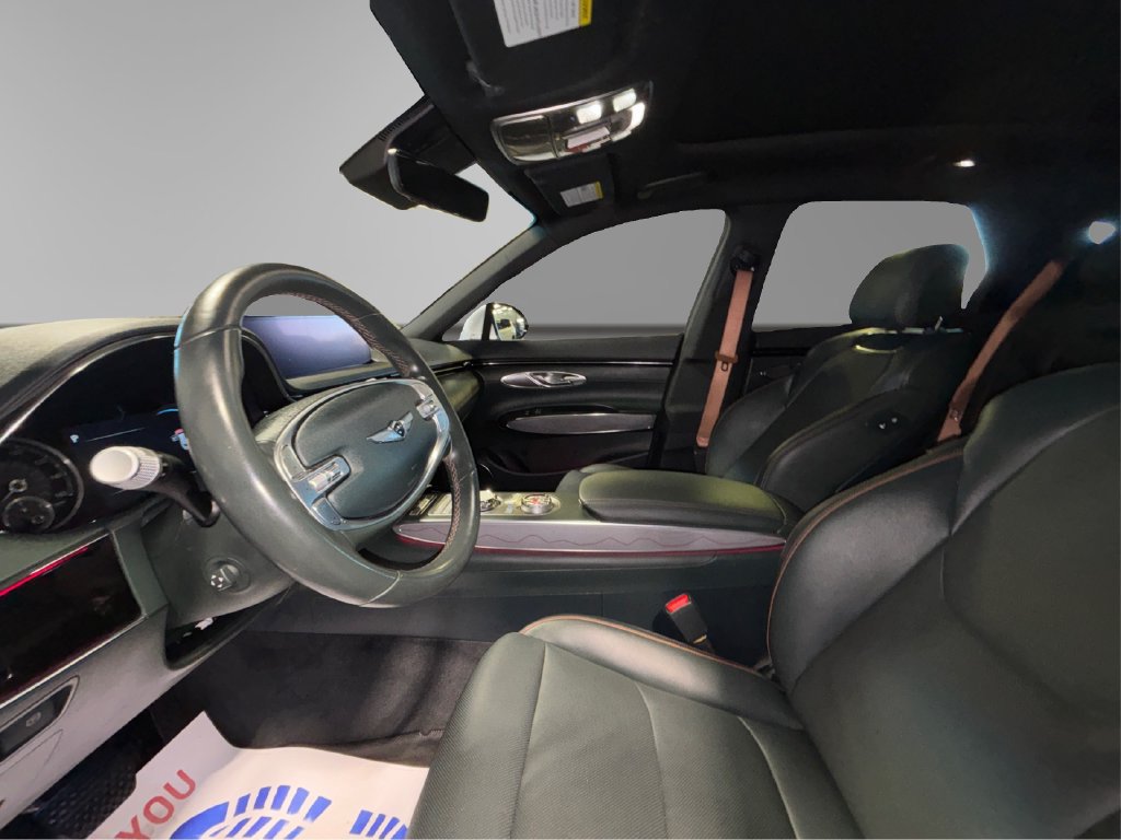 Used 2023 Genesis GV70 2.5T w/ Advanced Package AWD/4WD image 10