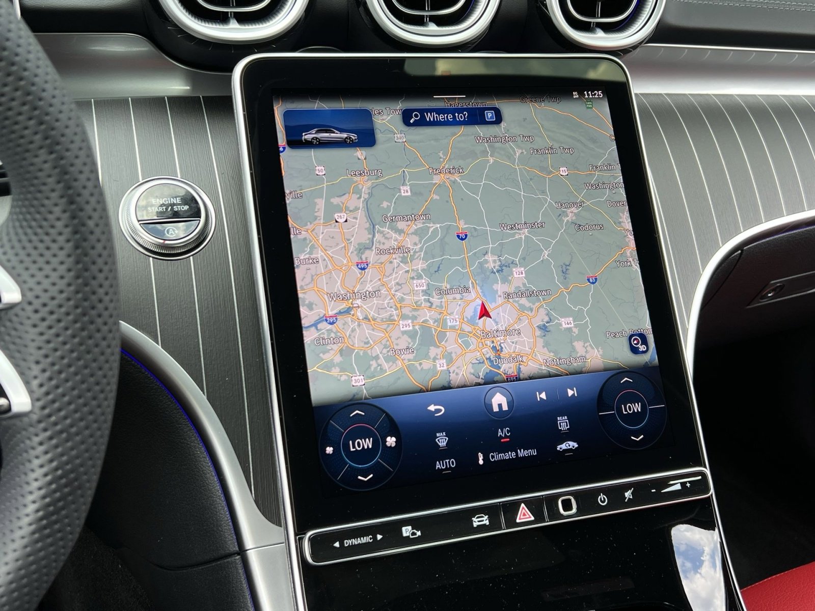 New 2025 Mercedes-Benz C 300 4MATIC Sedan image 18