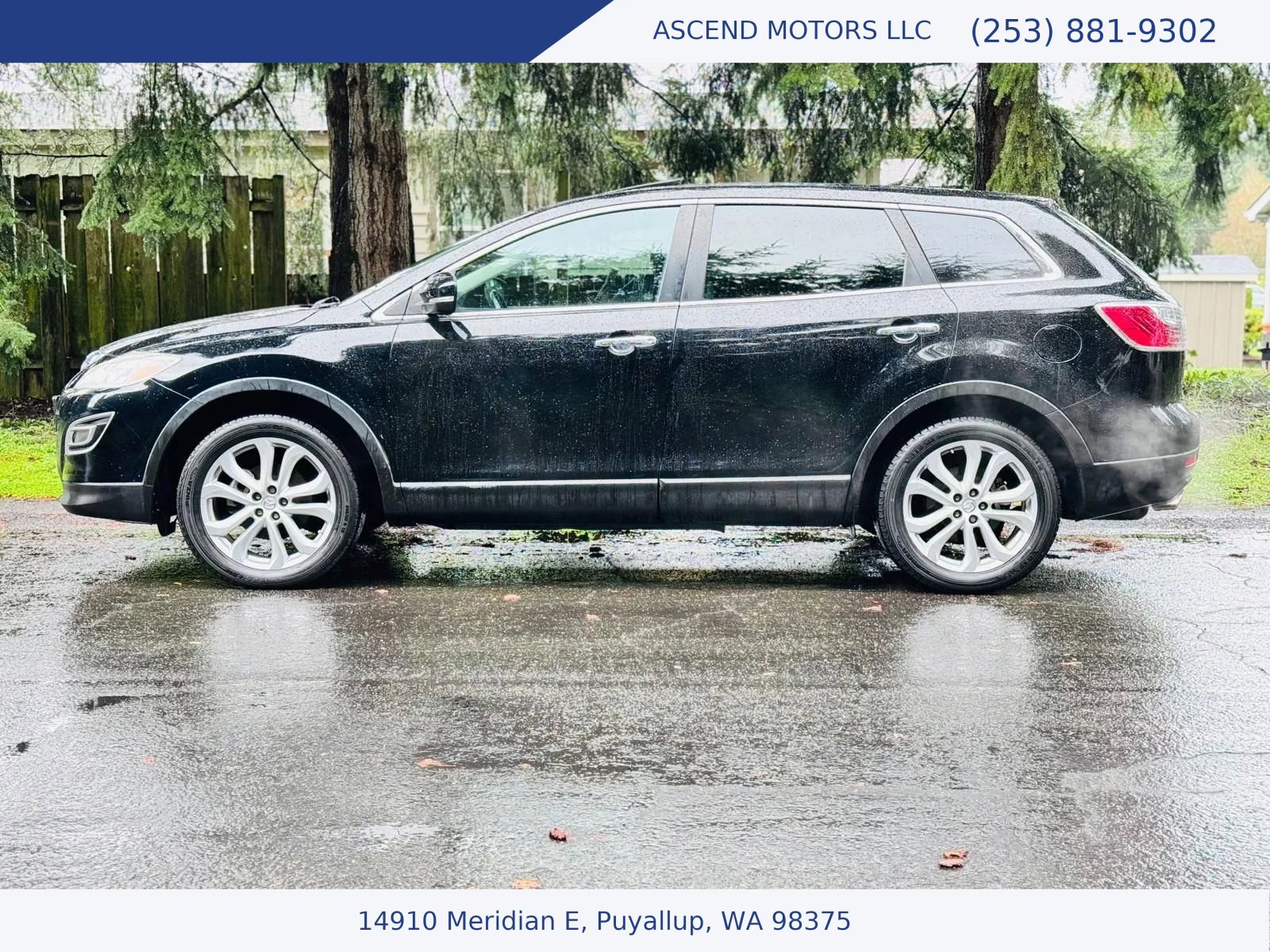 Used 2012 MAZDA CX-9 Grand Touring w/ Moonroof & Bose Audio Pkg image 2