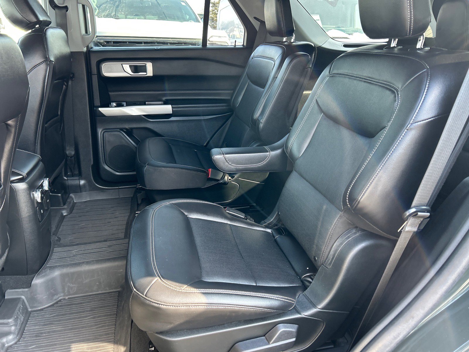 Certified 2023 Ford Explorer Limited image 11