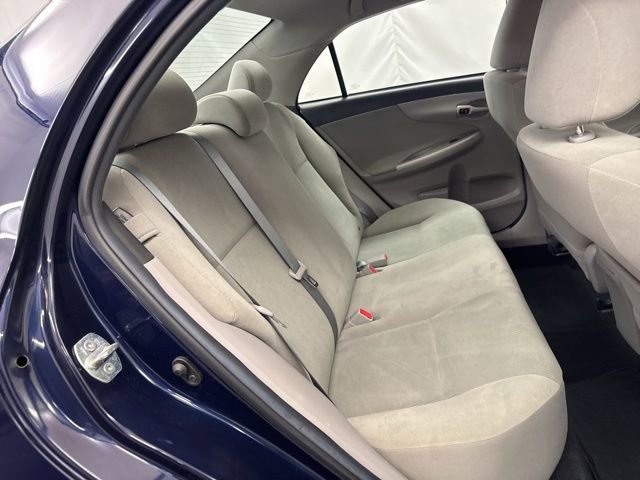 Used 2013 Toyota Corolla LE image 20