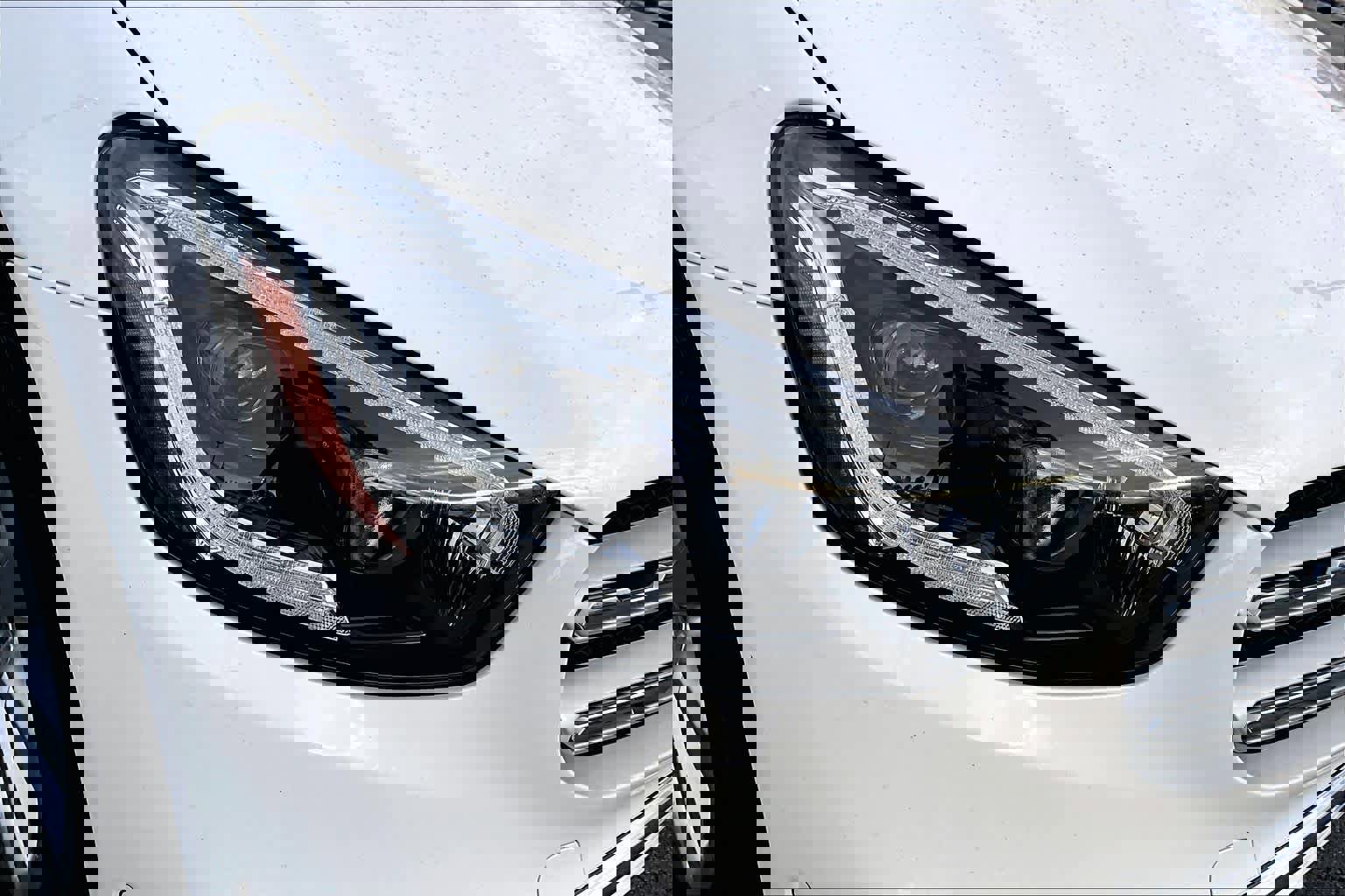 Certified 2021 Mercedes-Benz GLC 300 image 28