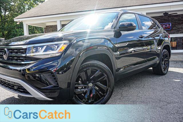 Used 2022 Volkswagen Atlas Cross Sport SE w/ Panoramic Sunroof Package image 7