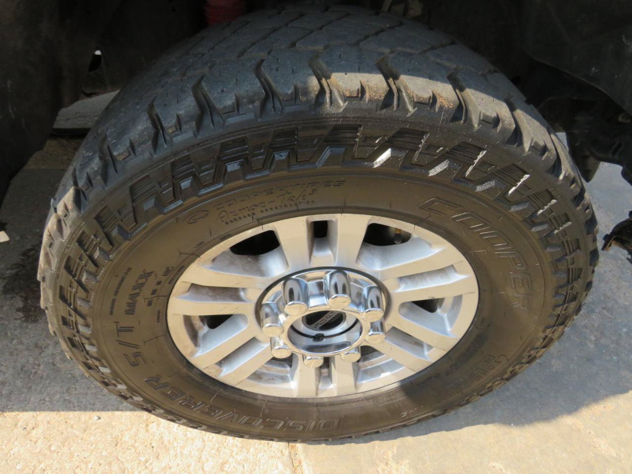 Used 2015 Ford F350 XLT w/ XLT Value Package AWD/4WD image 19
