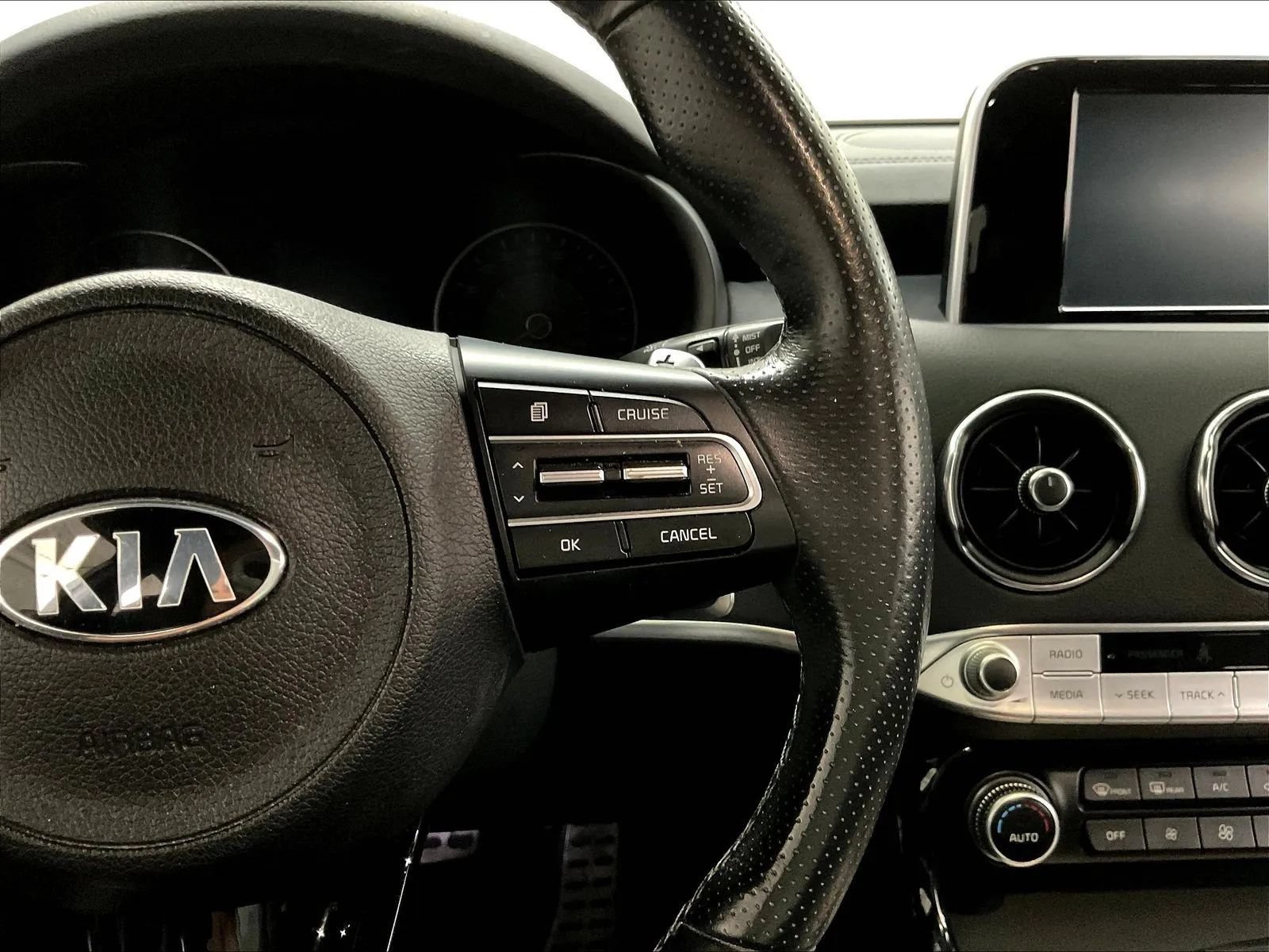 Used 2019 Kia Stinger GT RWD image 22
