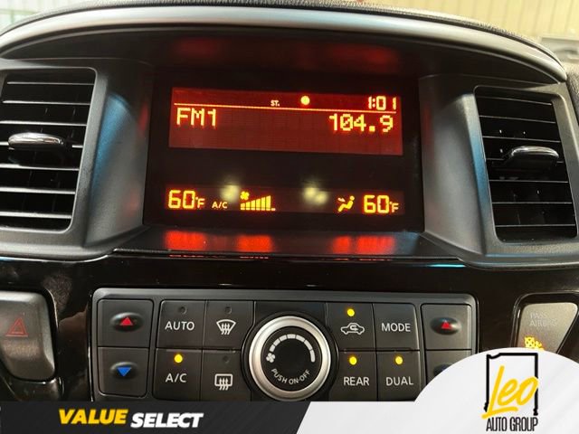 Used 2015 Nissan Pathfinder S AWD/4WD image 14