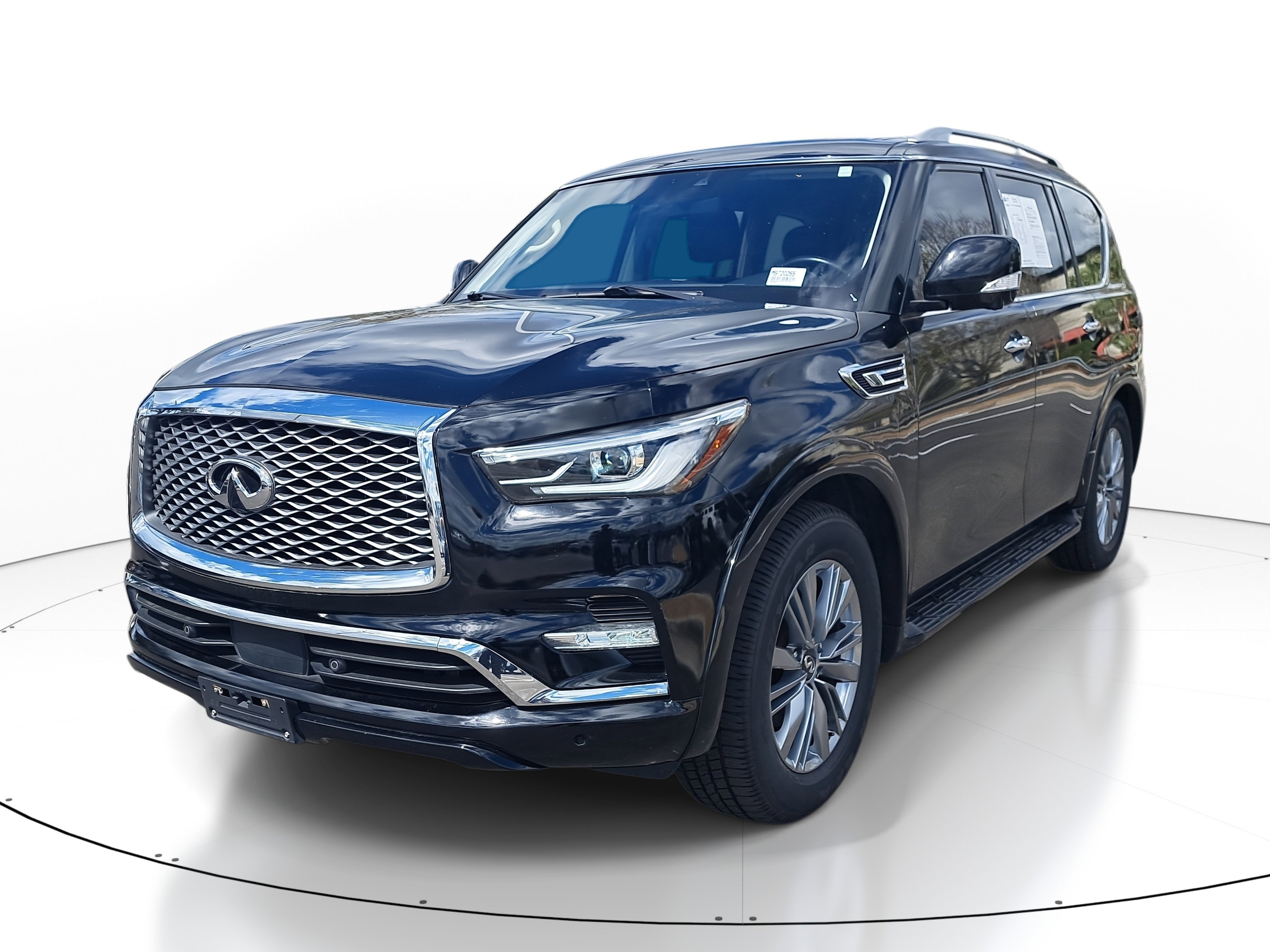 Used 2021 INFINITI QX80 Luxe image 3