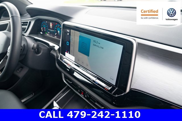 Certified 2024 Volkswagen Atlas Cross Sport SE image 43