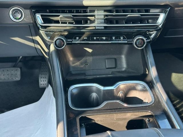 Certified 2024 Chevrolet Traverse RS image 17