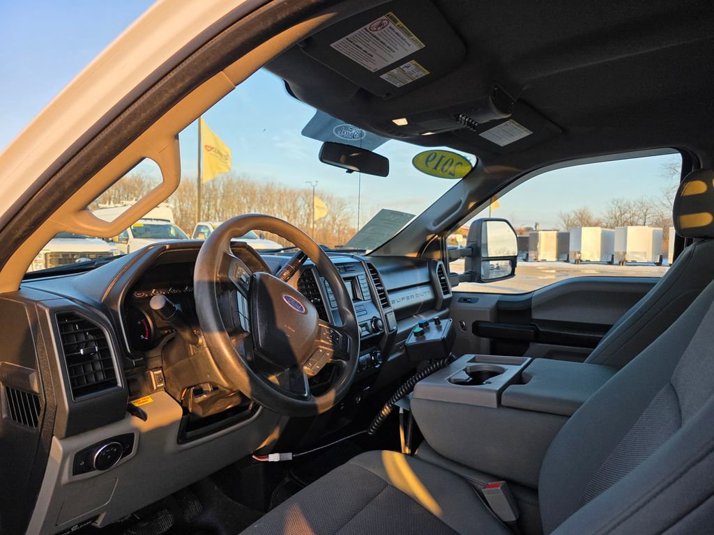 Used 2019 Ford F550 4x4 Regular Cab Super Duty image 22