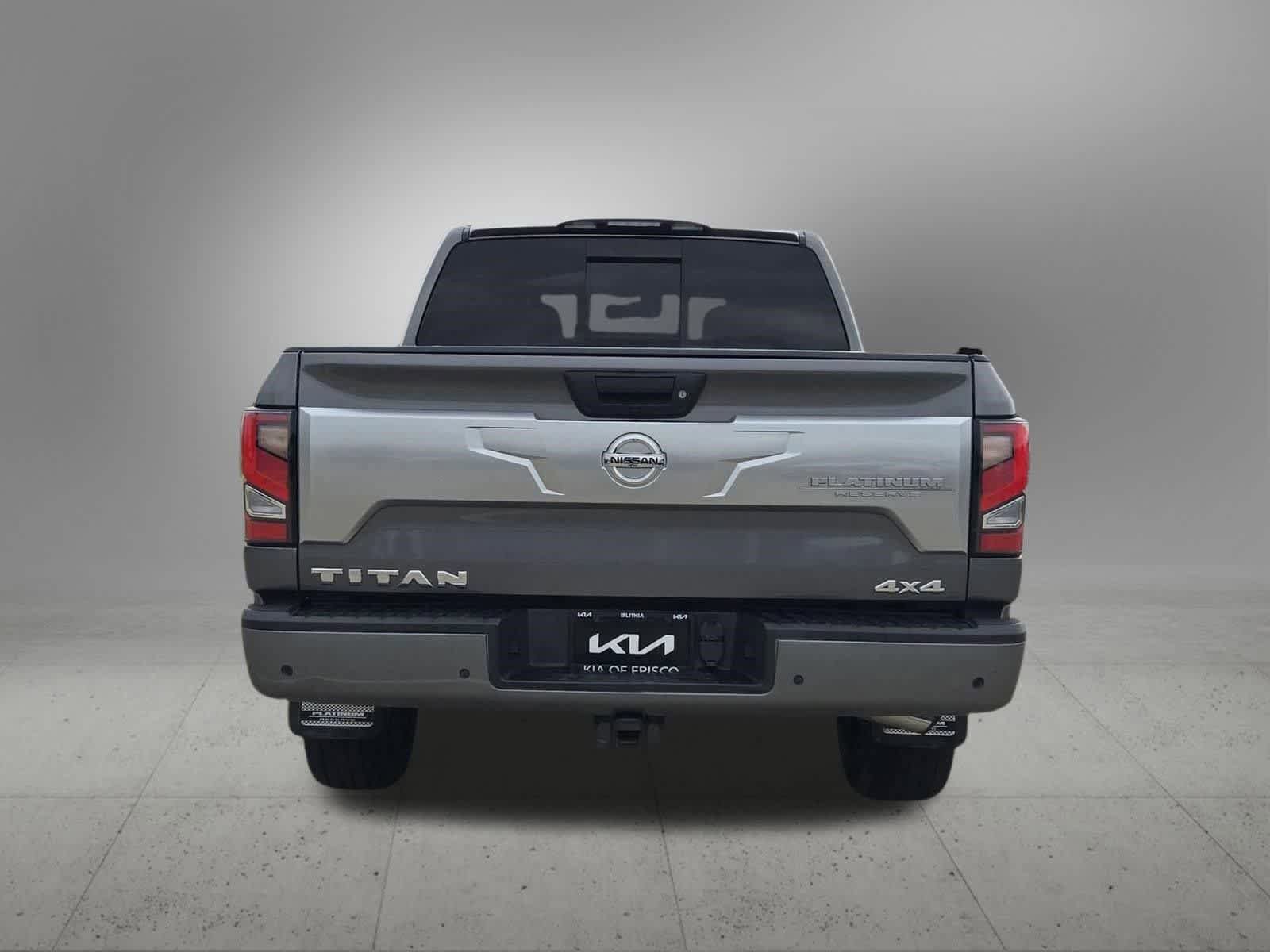 Used 2021 Nissan Titan Platinum Reserve AWD/4WD image 5