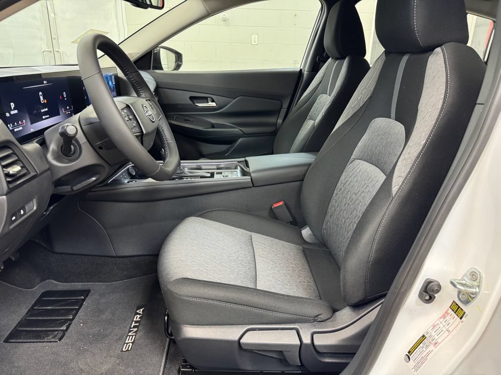New 2026 Nissan Sentra SV w/ SV Convenience Package FWD image 12