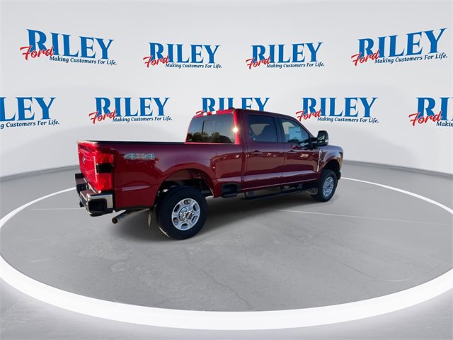 New 2026 Ford F350 XLT image 8