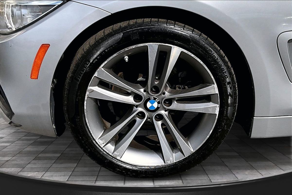 Used 2017 BMW 430i Convertible image 35