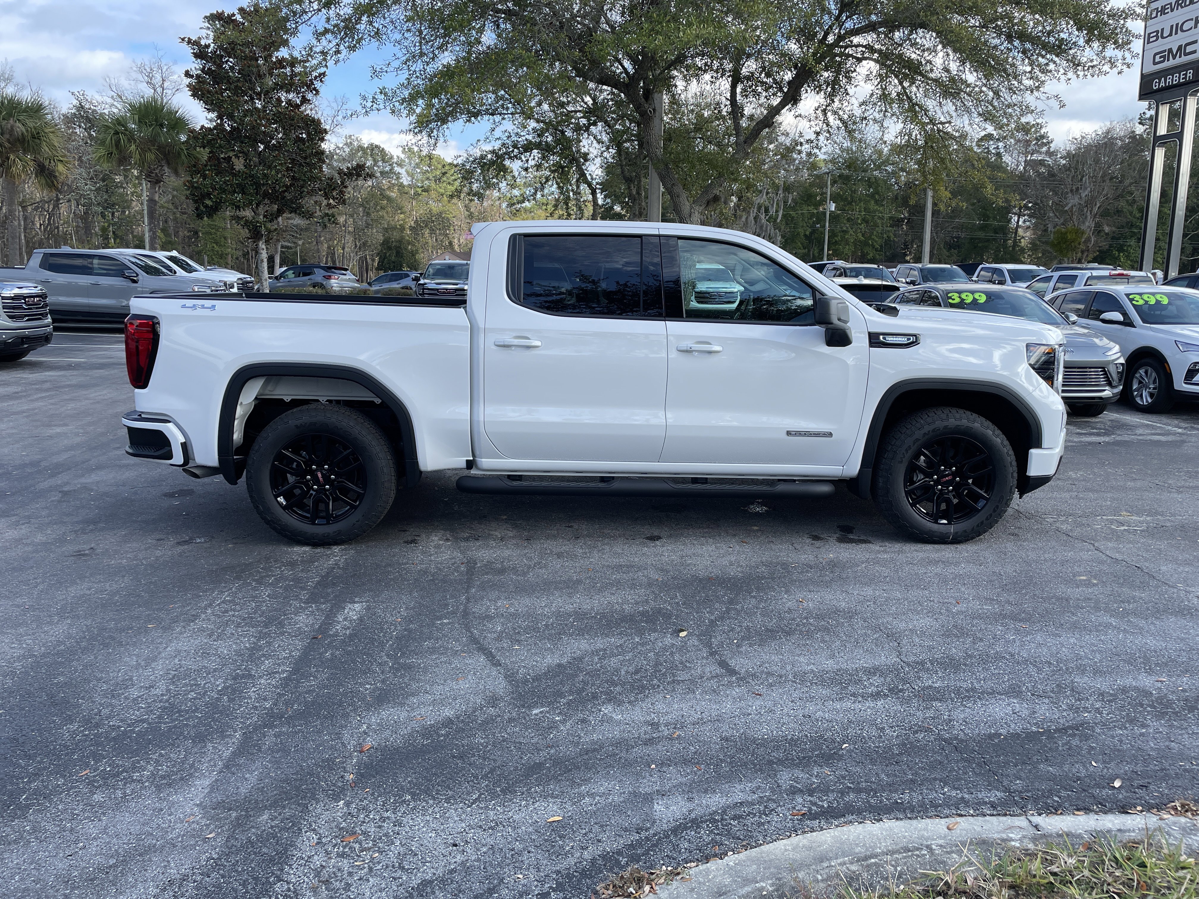 New 2026 GMC Sierra 1500 Elevation w/ Elevation Select Package image 8
