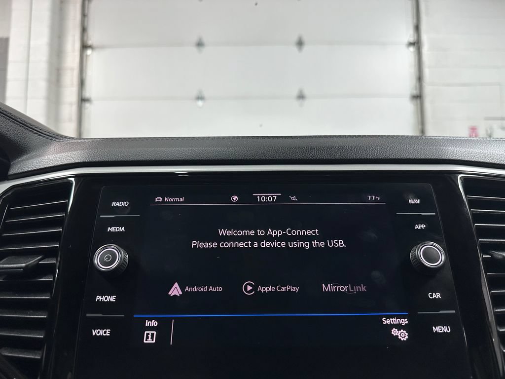 Used 2021 Volkswagen Atlas SEL Premium AWD/4WD image 34