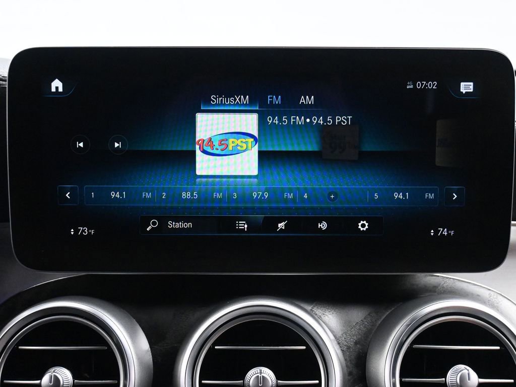 Used 2022 Mercedes-Benz GLC 300 4MATIC Coupe image 30