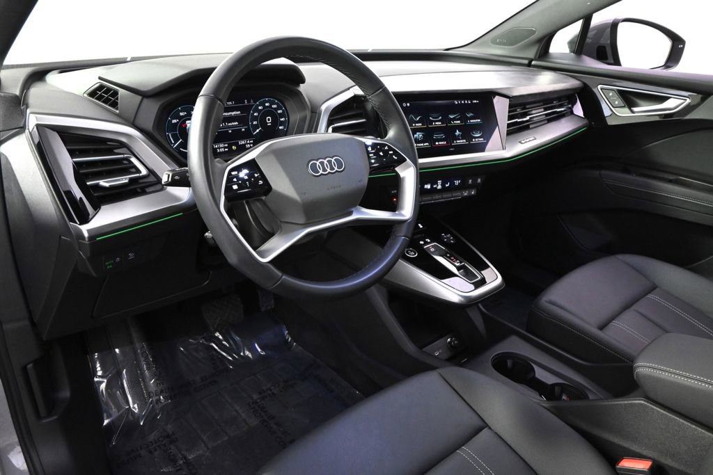 Used 2022 Audi Q4 e-tron Prestige image 12