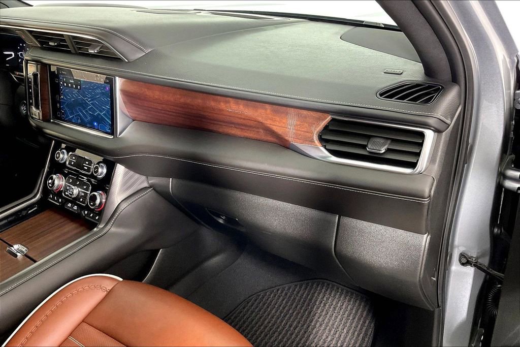 Used 2024 GMC Yukon XL Denali Ultimate image 22