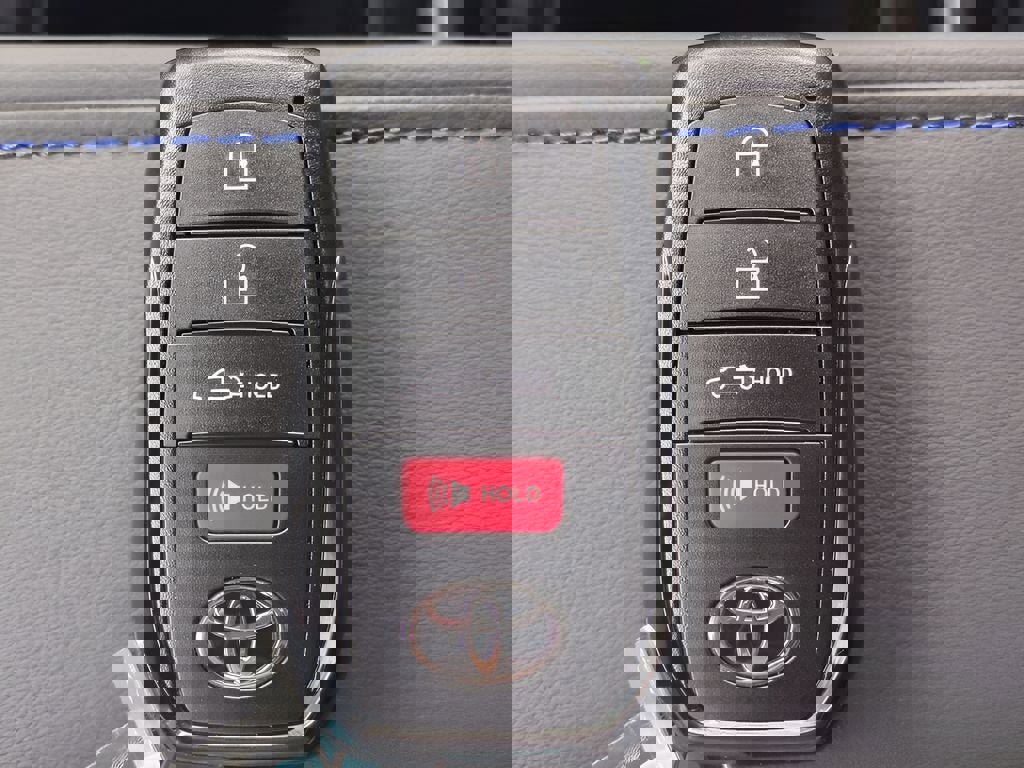 New 2026 Toyota Tundra Platinum image 38