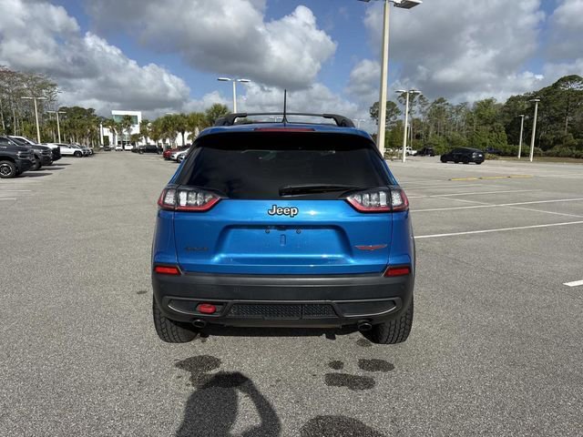 Used 2019 Jeep Cherokee Trailhawk w/ Cold Weather Group image 4