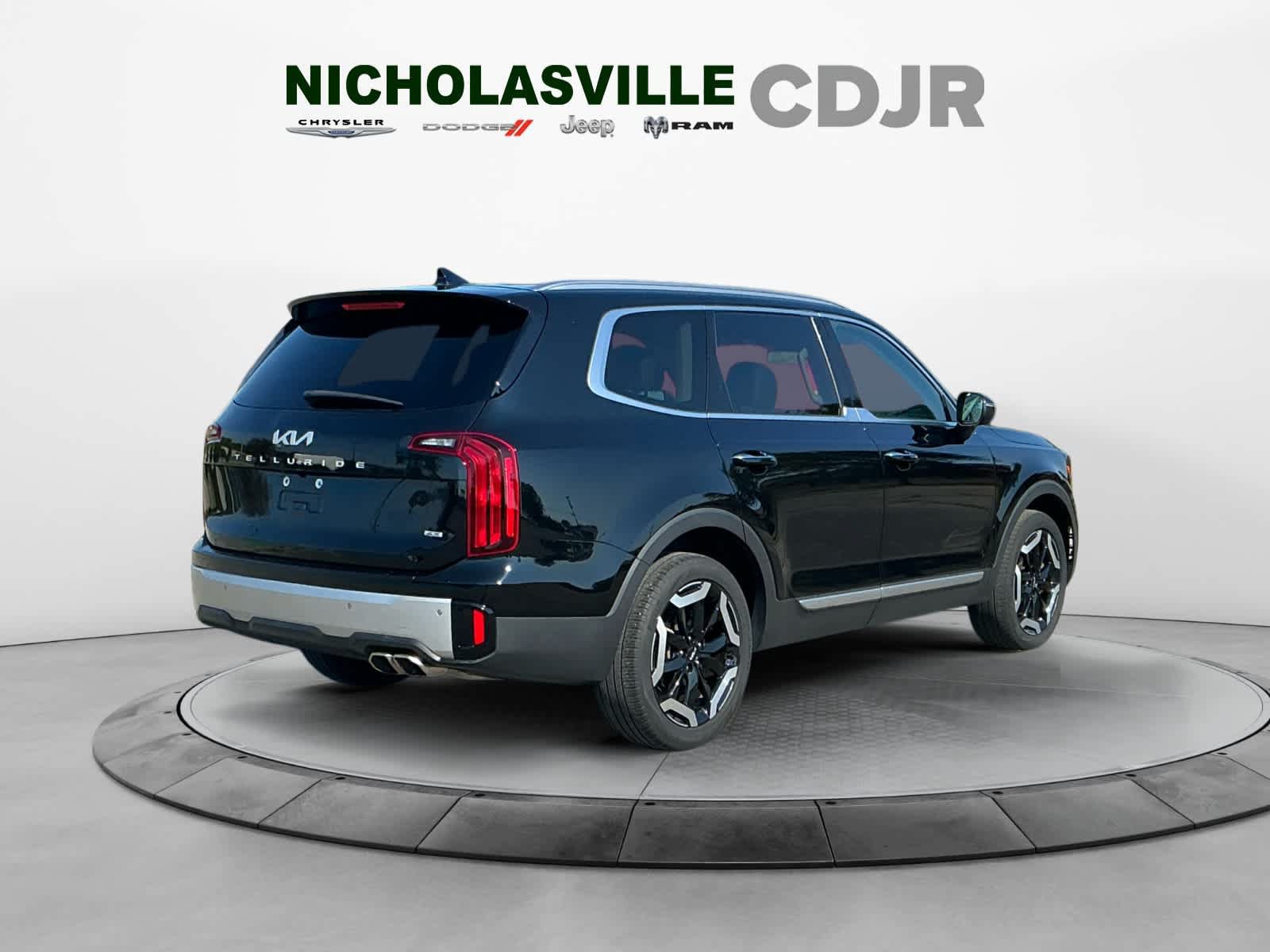 Used 2024 Kia Telluride S w/ S Sunroof Package AWD/4WD image 5
