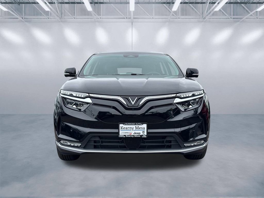 New 2025 VinFast VF 8 Eco AWD/4WD image 2