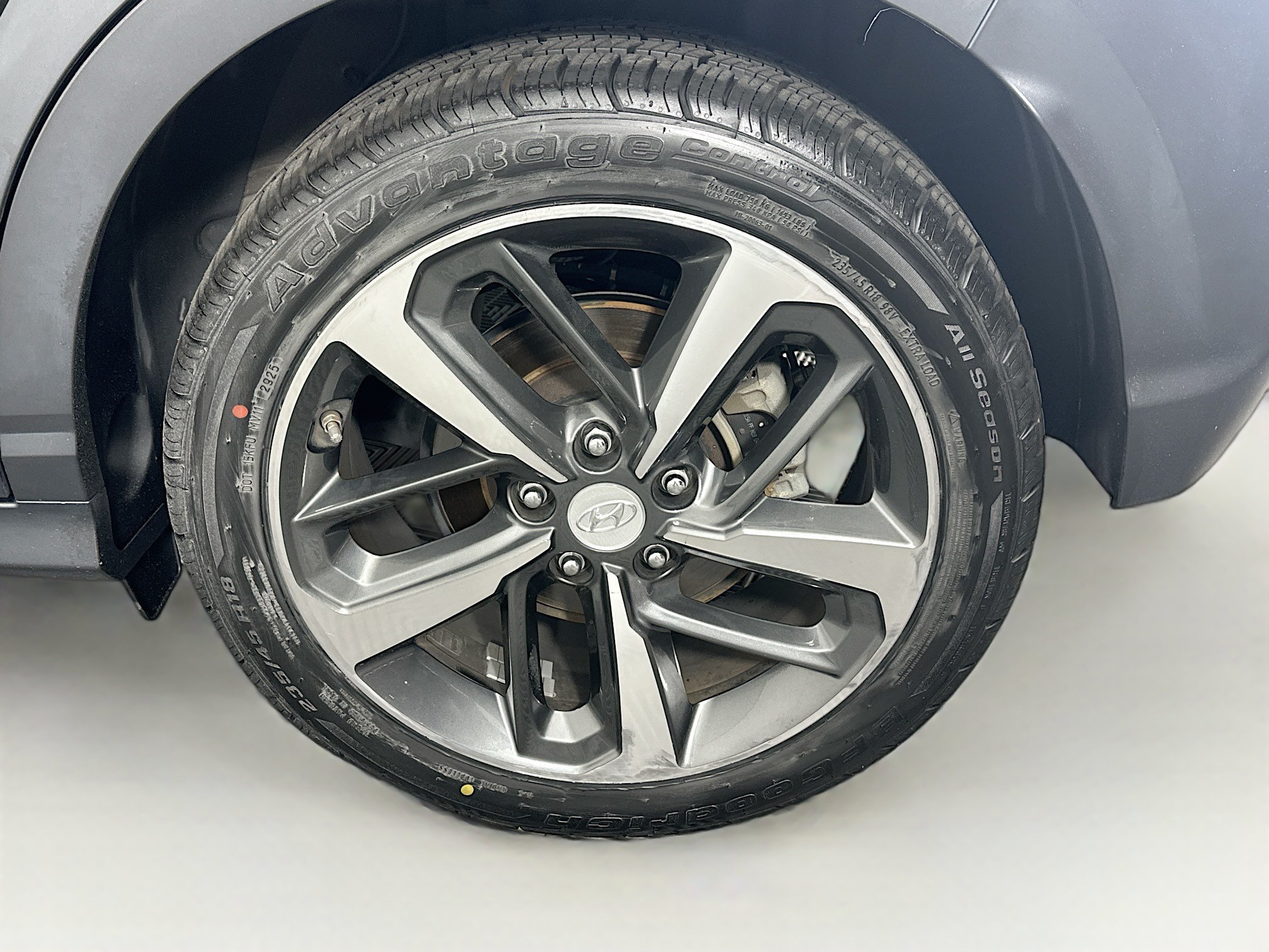 Used 2018 Hyundai Kona Limited FWD image 11