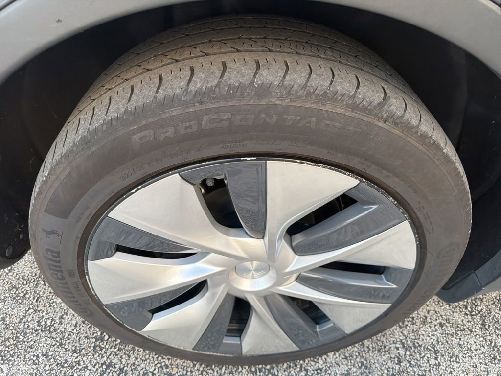 Used 2020 Tesla Model Y Long Range AWD/4WD image 19