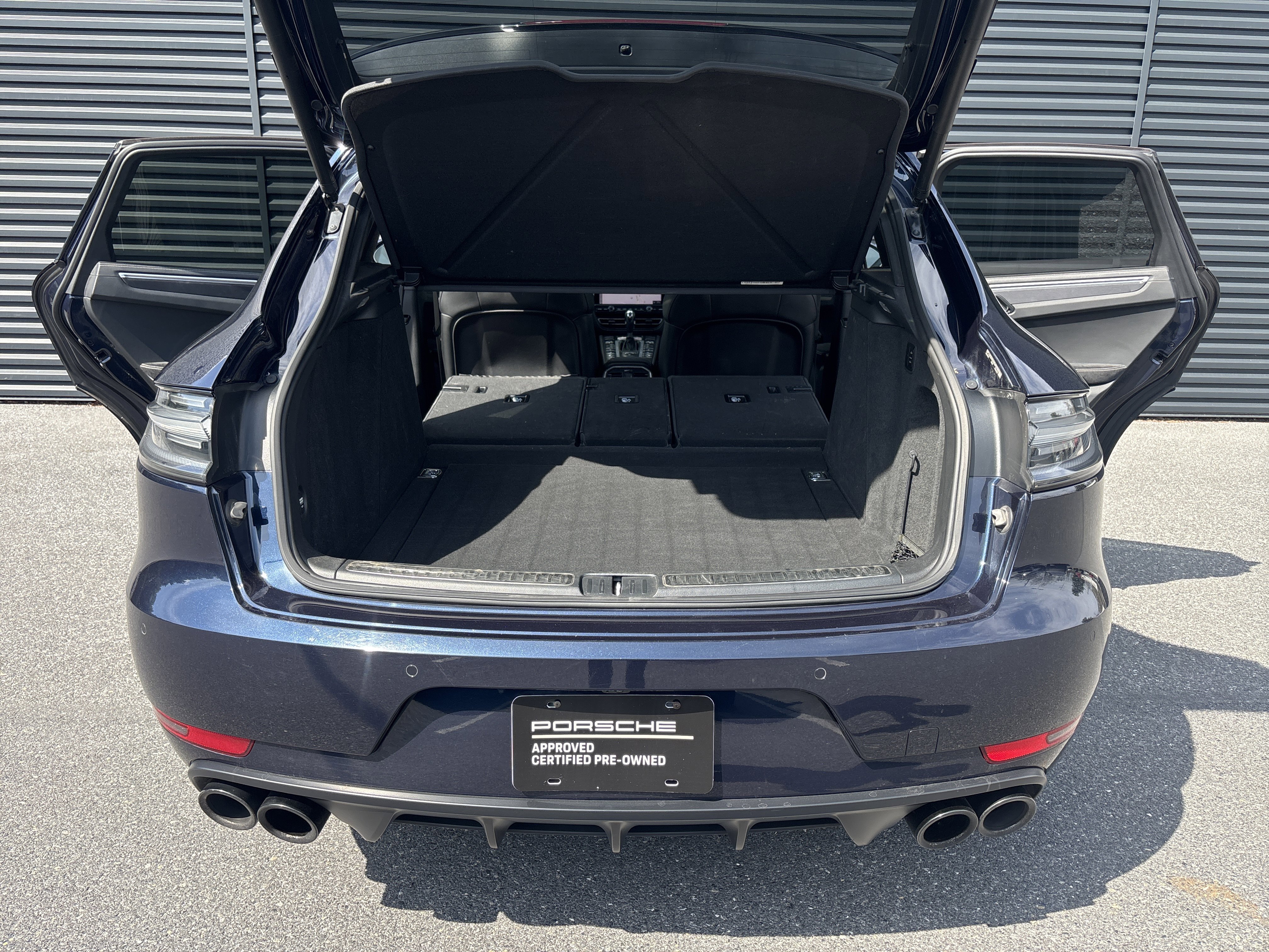 Certified 2021 Porsche Macan GTS image 28