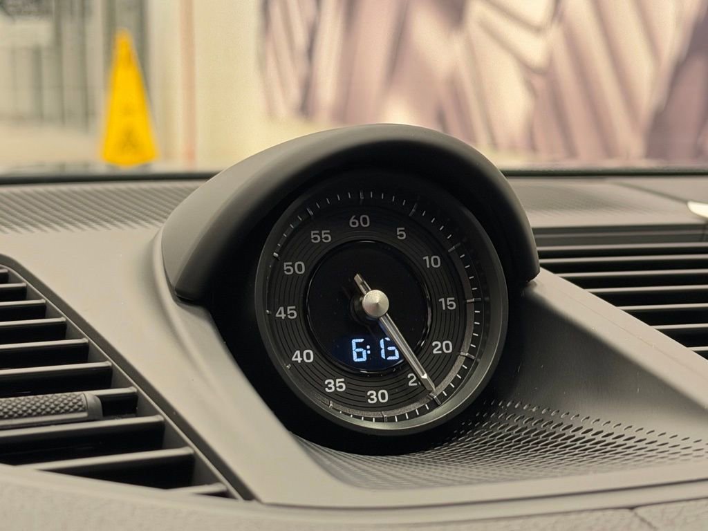 New 2026 Porsche Panamera 4 image 28