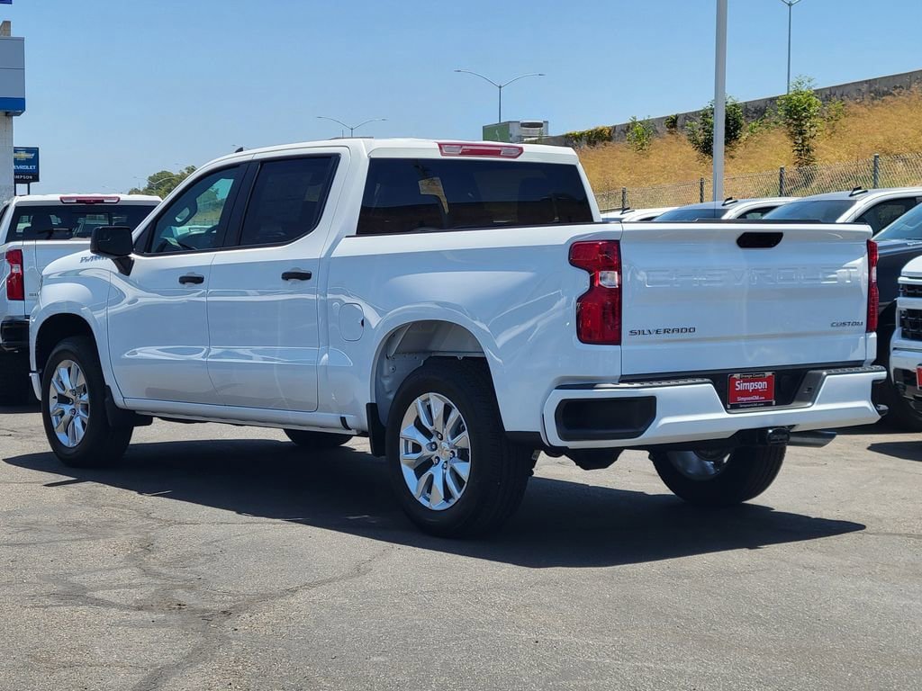 New 2026 Chevrolet Silverado 1500 Custom RWD video 2