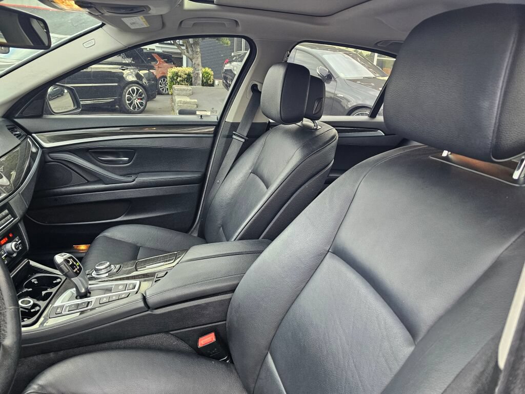 Used 2013 BMW 528i xDrive Sedan AWD/4WD image 20