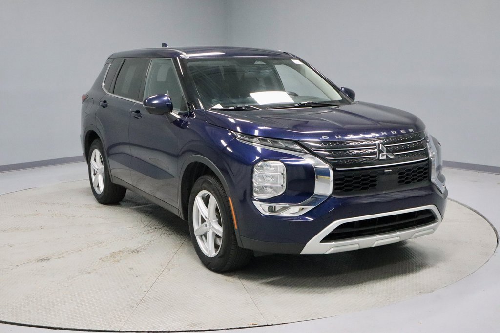 Used 2022 Mitsubishi Outlander SE