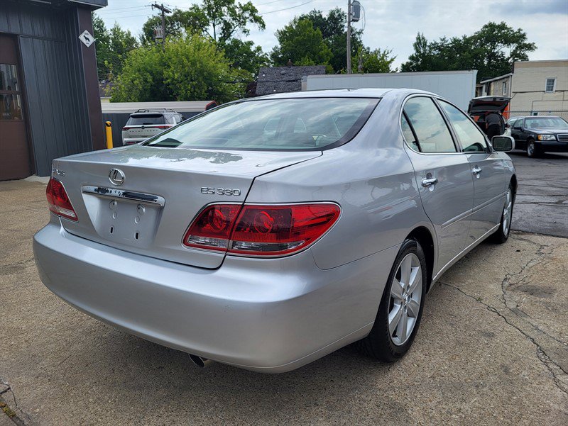 Used 2005 Lexus ES 330 FWD image 7