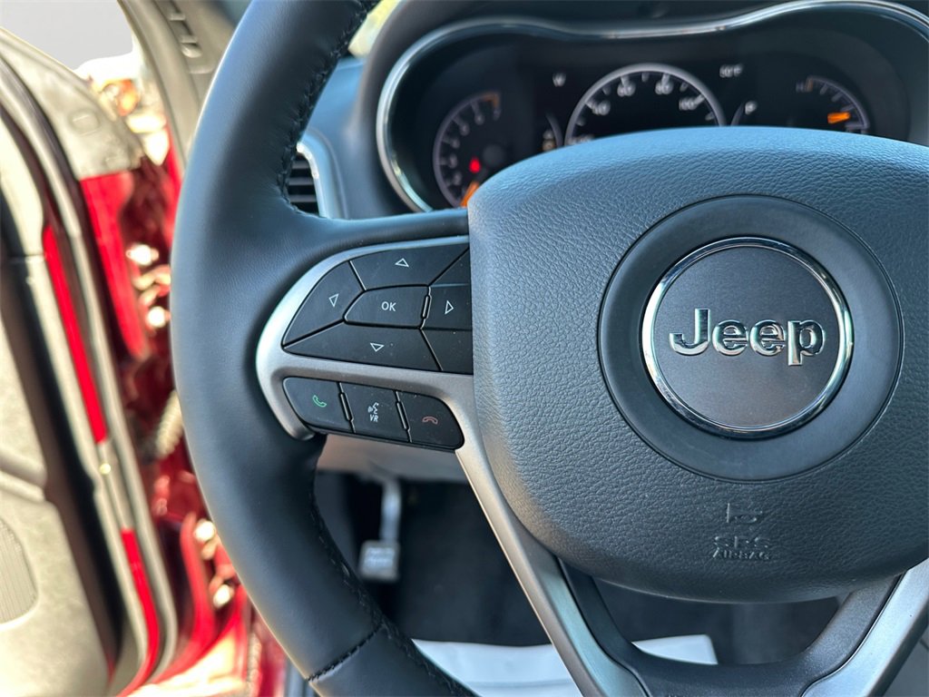 Used 2022 Jeep Grand Cherokee Limited image 21